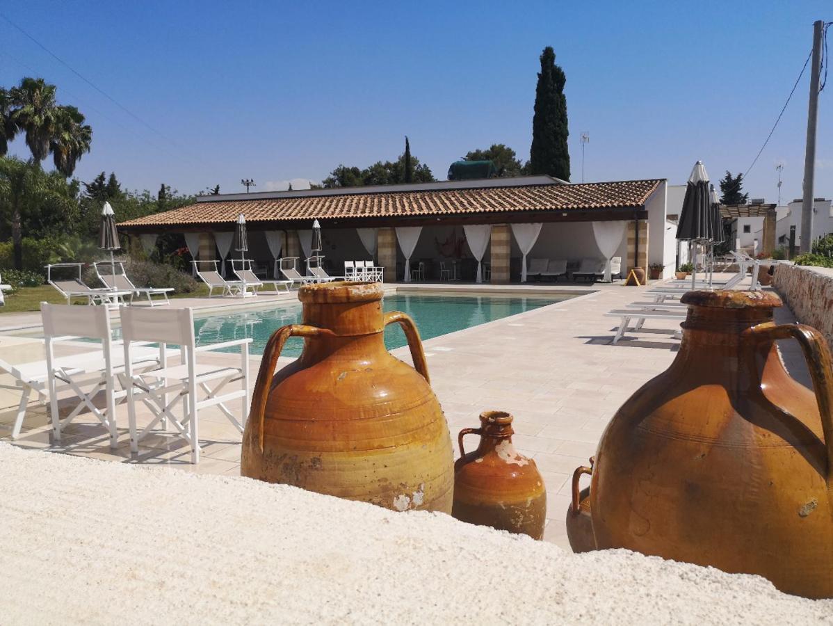 Masseria Tenuta Flora Maria Leverano Exterior photo